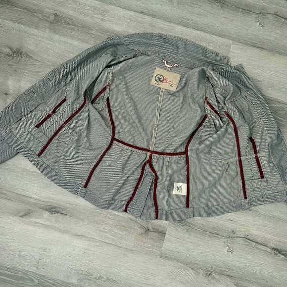 GAP Women’s Vintage Navy & White Limited Edition Jacket Size Large - Picture 14 of 16